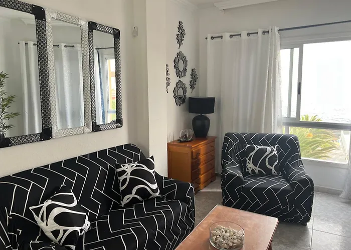 La Casita De Omar En El Corazon Del