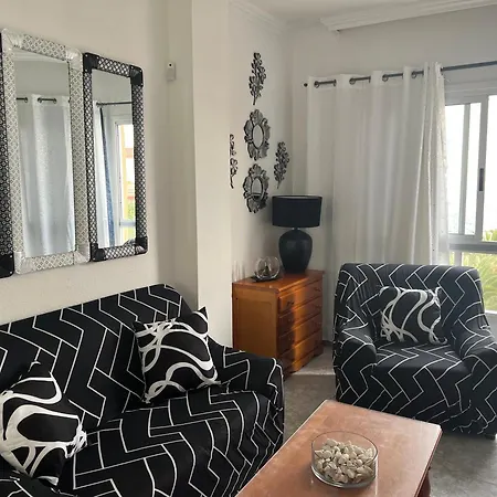 La Casita De Omar En El Corazon Del